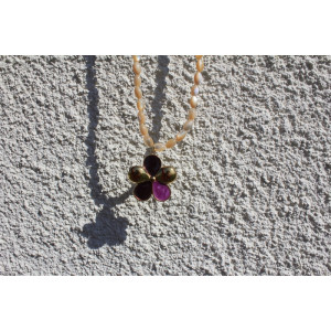 Collier Fleur nacre