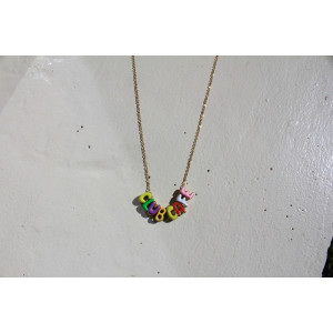 Collier Club café