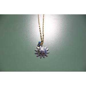 Collier Eguzkia bleu