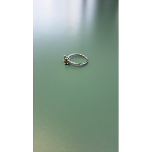 Bague fine argentée Sixtine vert kaki