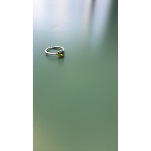 Bague fine argentée Sixtine vert kaki