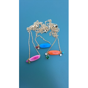 Collier TESSA bleu zirconiums rouge et beige rosé
