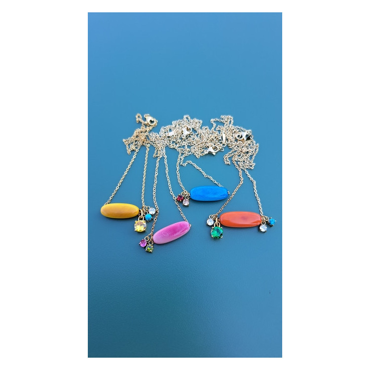 Collier TESSA bleu zirconiums rouge et beige rosé